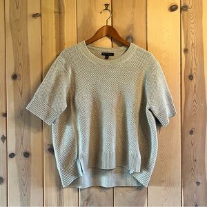 Banana Republic Women’s Beige Short Sleeve Knit Sweater